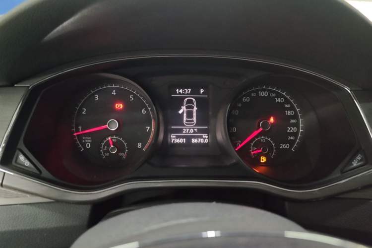 Used Volkswagen Passat 2017 330TSI DSG Luxury Edition Instrument Cluster