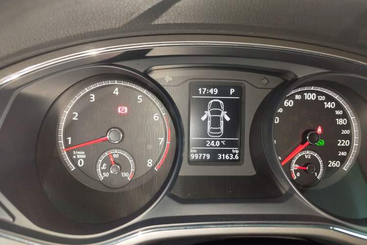 Used Volkswagen Passat 2017 330TSI DSG Luxury Edition Instrument Cluster