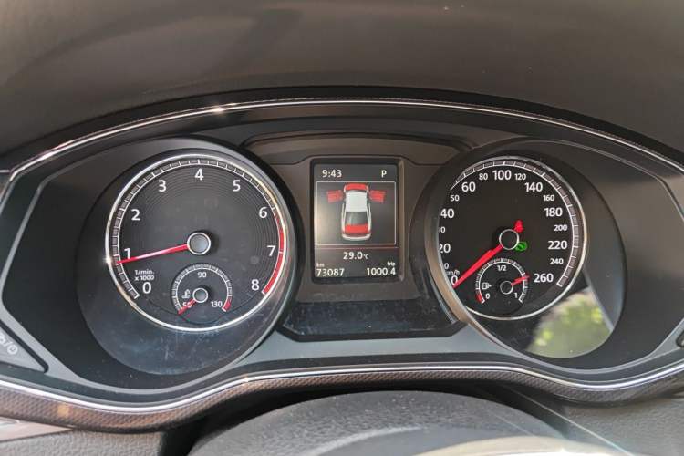 Used Volkswagen Passat 2017 330TSI DSG Prestige Edition Instrument Cluster