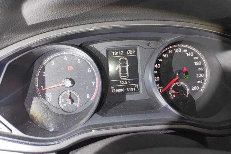 Used Volkswagen Passat 2017 330TSI DSG Luxury Edition Instrument Cluster