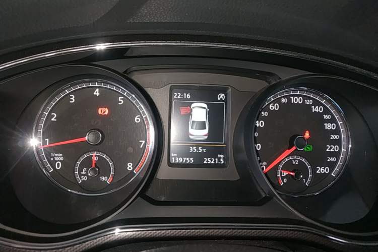 Used Volkswagen Passat 2017 330TSI DSG Prestige Edition Instrument Cluster