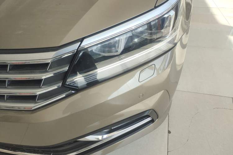 Used Volkswagen Passat 2017 330TSI DSG Prestige Edition Left Front Headlight