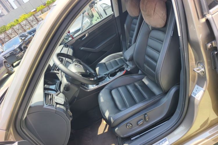 Used Volkswagen Passat 2017 330TSI DSG Luxury Edition Left Front Seat