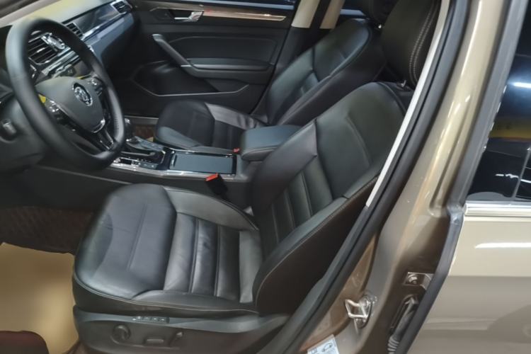 Used Volkswagen Passat 2017 330TSI DSG Prestige Edition Left Front Seat