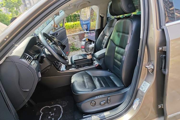 Used Volkswagen Passat 2017 330TSI DSG Prestige Edition Left Front Seat
