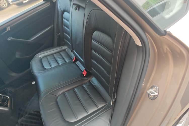 Used Volkswagen Passat 2017 330TSI DSG Luxury Edition Left Rear Seat