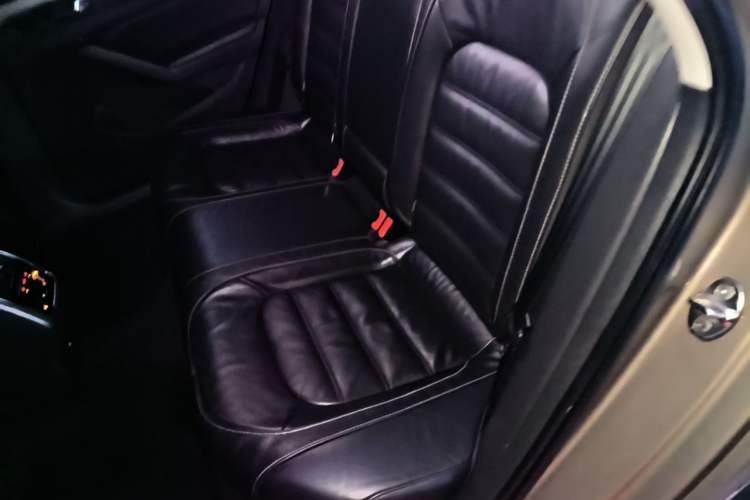 Used Volkswagen Passat 2017 330TSI DSG Luxury Edition Left Rear Seat