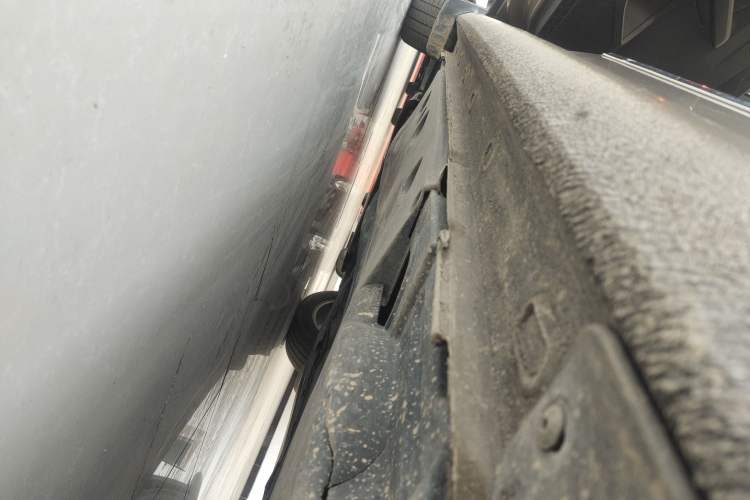 Used Volkswagen Passat 2017 330TSI DSG Prestige Edition Left Side Sill