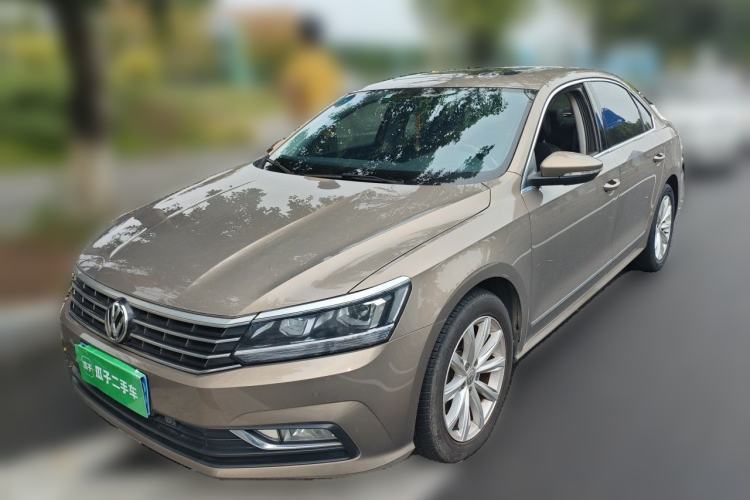 Used Volkswagen Passat 2017 330TSI DSG Luxury Edition Guazi used car, China used car export, Used car for sale, Used cars, Cheapest cars for sale