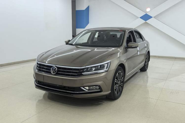 Used Volkswagen Passat 2017 330TSI DSG Prestige Edition Guazi used car, China used car export, Used car for sale, Used  cars, Cheapest cars for sale
