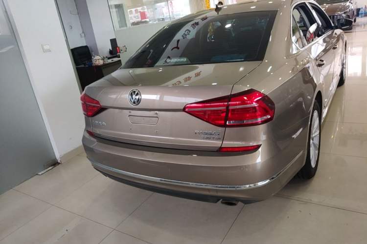 Used Volkswagen Passat 2017 330TSI DSG Luxury Edition Rear