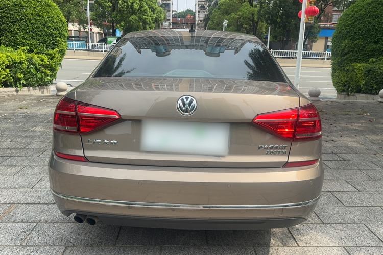 Used Volkswagen Passat 2017 280TSI DSG Luxury Edition Rear