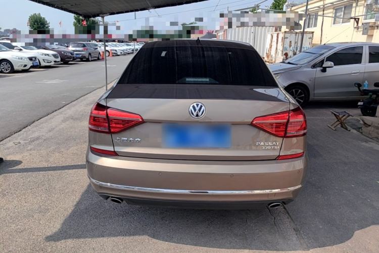Used Volkswagen Passat 2017 330TSI DSG Luxury Edition Rear