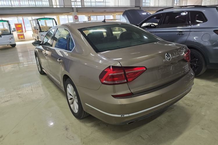 Used Volkswagen Passat 2017 330TSI DSG Luxury Edition Rear Left 45 Deg