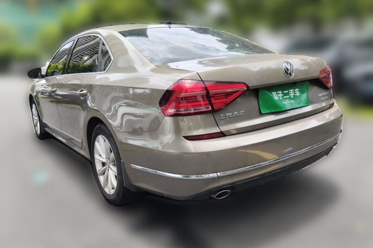 Used Volkswagen Passat 2017 330TSI DSG Luxury Edition Rear Left 45 Deg