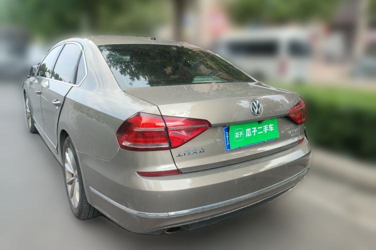 Used Volkswagen Passat 2017 330TSI DSG Luxury Edition Rear Left 45 Deg