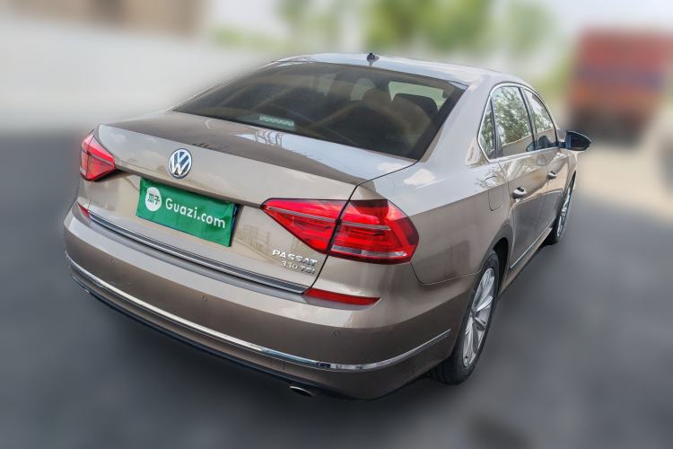 Used Volkswagen Passat 2017 330TSI DSG Luxury Edition Rear Right 45 Deg