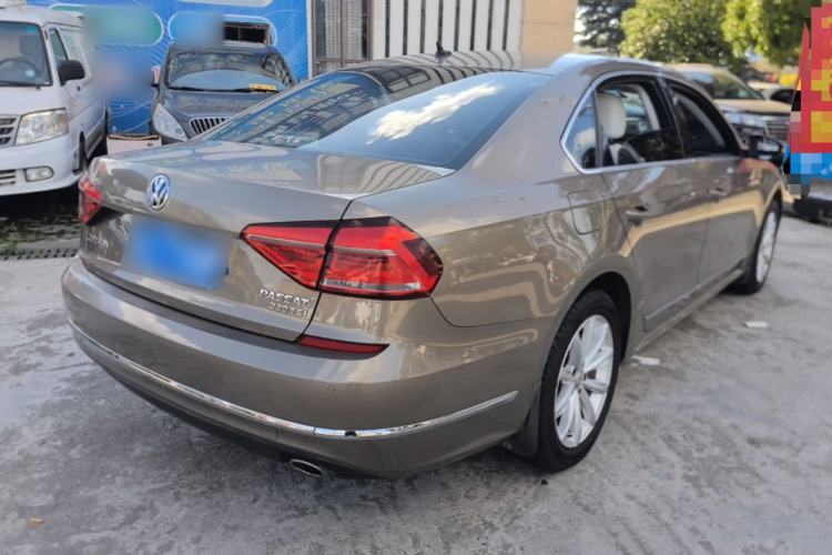 Used Volkswagen Passat 2017 330TSI DSG Luxury Edition Rear Right 45 Deg