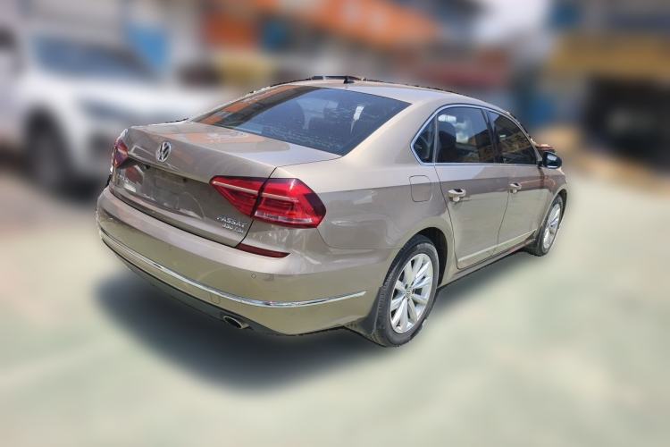 Used Volkswagen Passat 2017 330TSI DSG Luxury Edition Rear Right 45 Deg