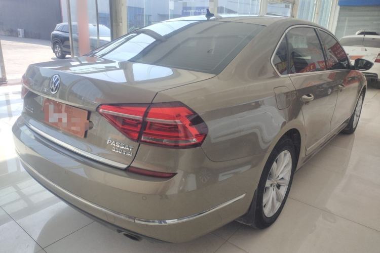 Used Volkswagen Passat 2017 330TSI DSG Prestige Edition Rear Right 45 Deg