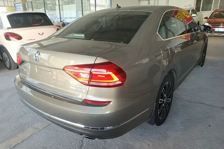 Used Volkswagen Passat 2017 330TSI DSG Prestige Edition Rear Right 45 Deg