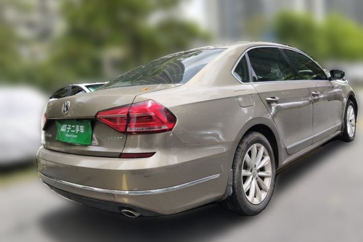 Used Volkswagen Passat 2017 330TSI DSG Luxury Edition Rear Right 45 Deg