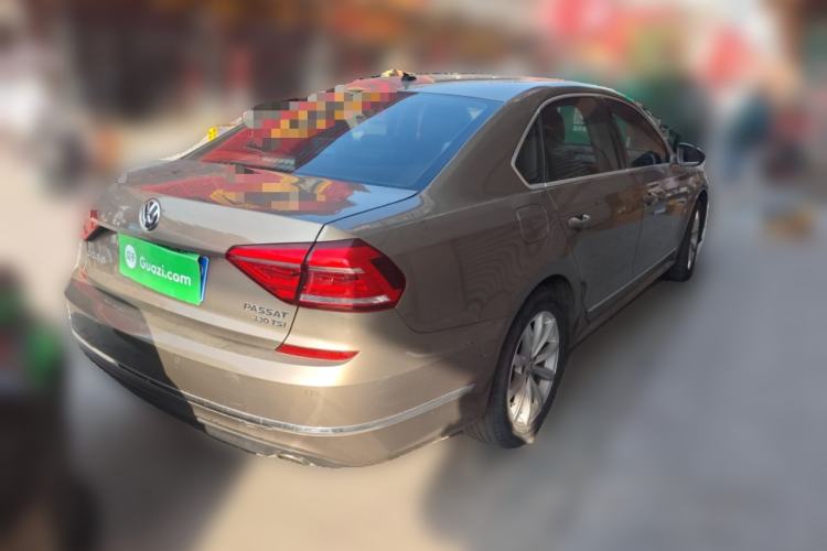 Used Volkswagen Passat 2017 330TSI DSG Luxury Edition Rear Right 45 Deg