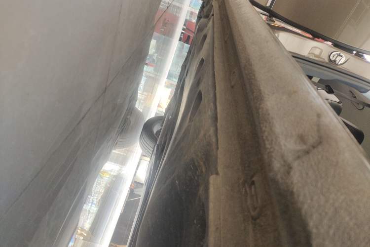 Used Volkswagen Passat 2017 330TSI DSG Prestige Edition Right Side Sill