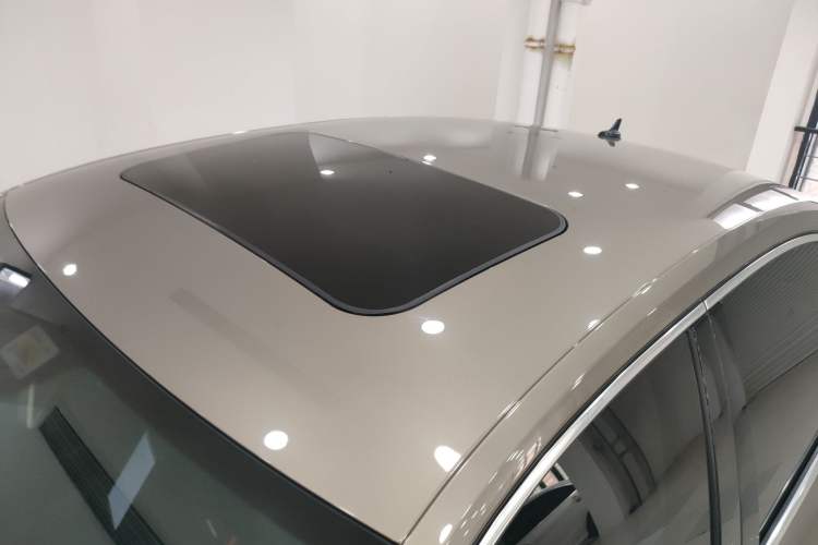 Used Volkswagen Passat 2017 330TSI DSG Luxury Edition Roof