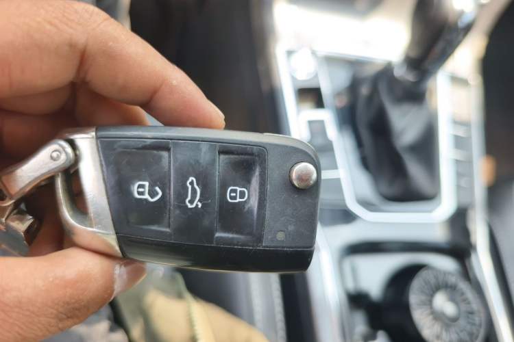Used Volkswagen Passat 2017 330TSI DSG Luxury Edition Vehicle Key
