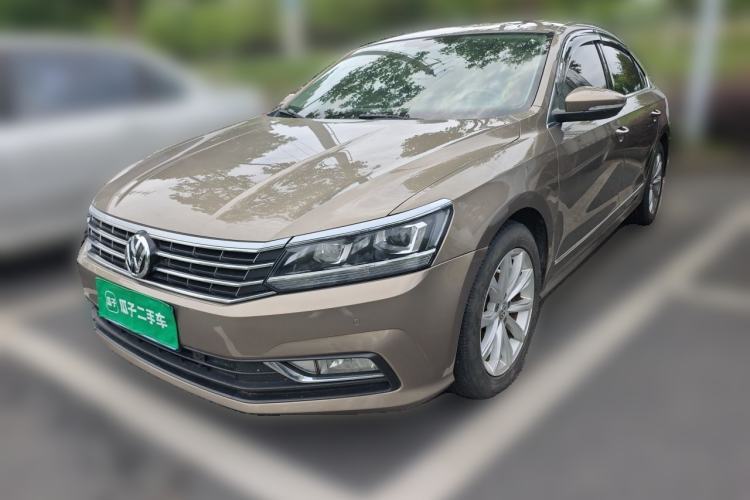 Used Volkswagen Passat 2017 280TSI DSG Luxury Edition Guazi used car, China used car export, Used car for sale, Used  cars, Cheapest cars for sale