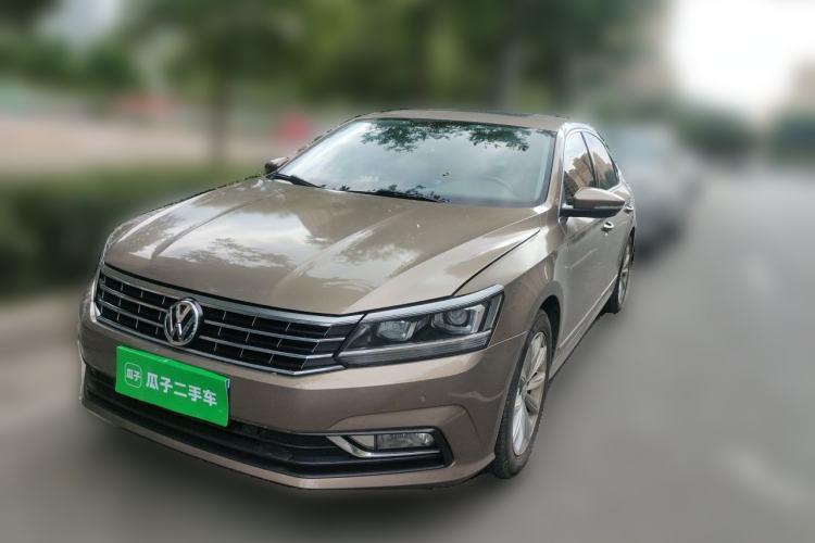 Used Volkswagen Passat 2017 330TSI DSG Luxury Edition Guazi used car, China used car export, Used car for sale, Used  cars, Cheapest cars for sale