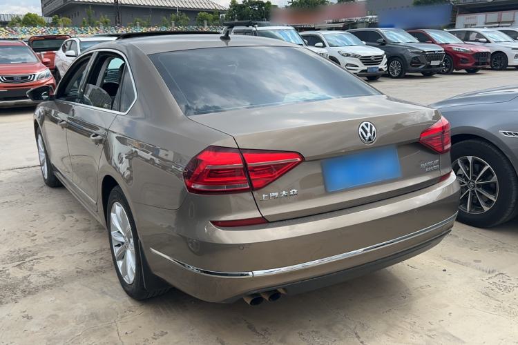 Used Volkswagen Passat 2017 280TSI DSG Luxury Edition Exterior 5