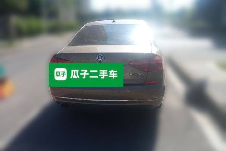 Used Volkswagen Passat 2017 280TSI DSG Luxury Edition Rear
