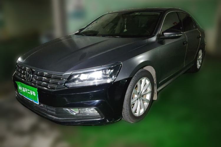 Used Volkswagen Passat 2017 330TSI DSG Luxury Edition Guazi used car, China used car export, Used car for sale, Used  cars, Cheapest cars for sale