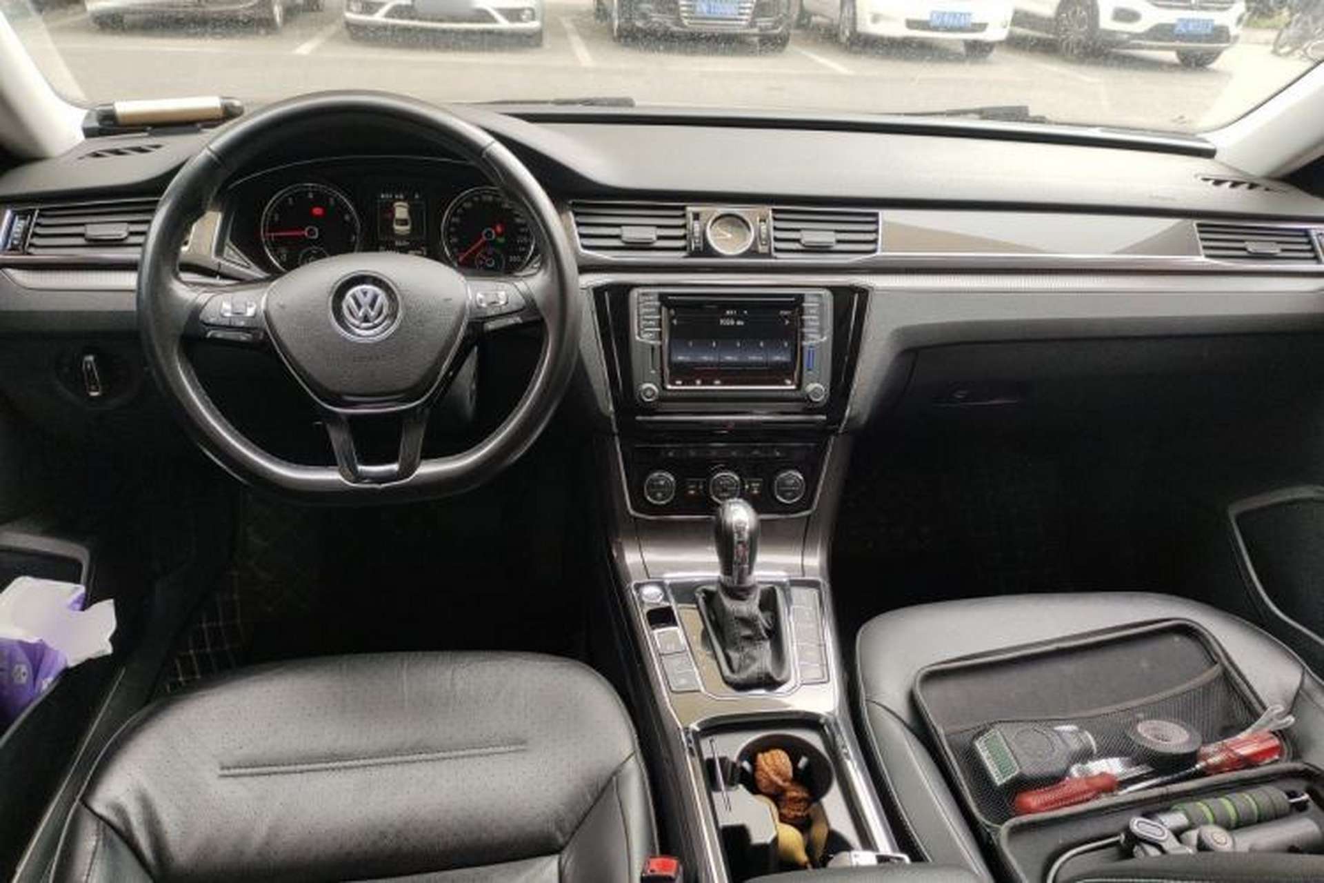 Used Volkswagen Passat 2017 330TSI DSG Prestige Edition Center Console