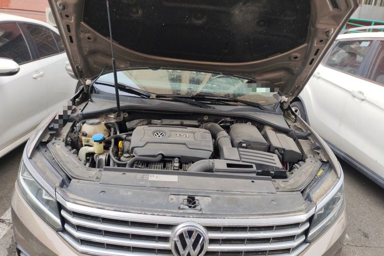 Used Volkswagen Passat 2017 330TSI DSG Prestige Edition Engine Bay