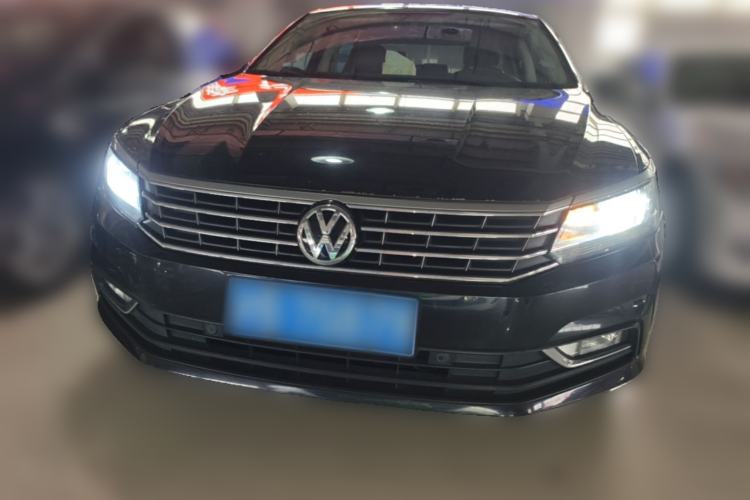 Used Volkswagen Passat 2017 280TSI DSG Luxury Edition Front