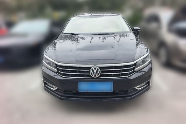Used Volkswagen Passat 2017 330TSI DSG Luxury Edition Front
