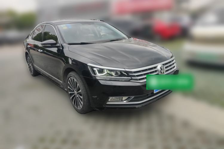 Used Volkswagen Passat 2017 380TSI DSG Prestige Edition Front Right 45 Deg