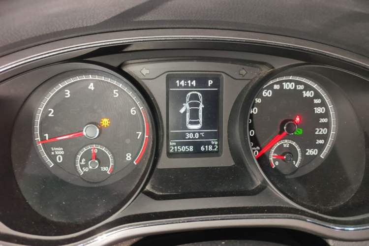 Used Volkswagen Passat 2017 280TSI DSG Luxury Edition Instrument Cluster