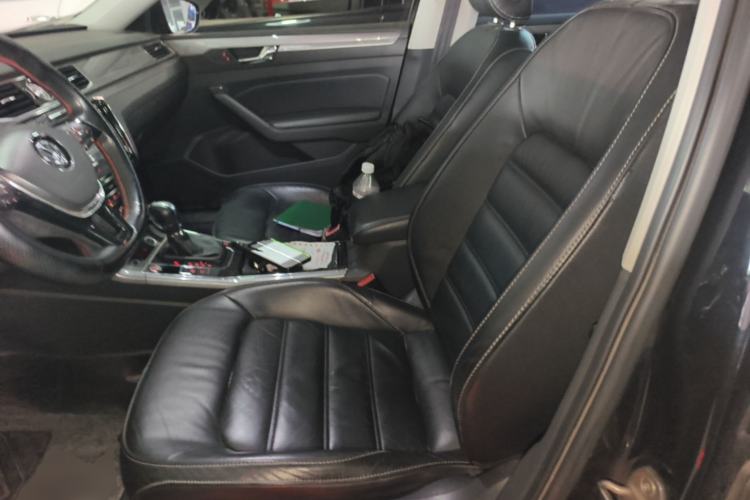 Used Volkswagen Passat 2017 280TSI DSG Luxury Edition Left Front Seat