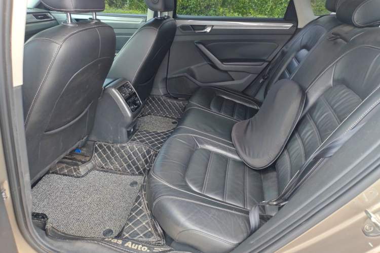 Used Volkswagen Passat 2017 280TSI DSG Luxury Edition Left Rear Seat