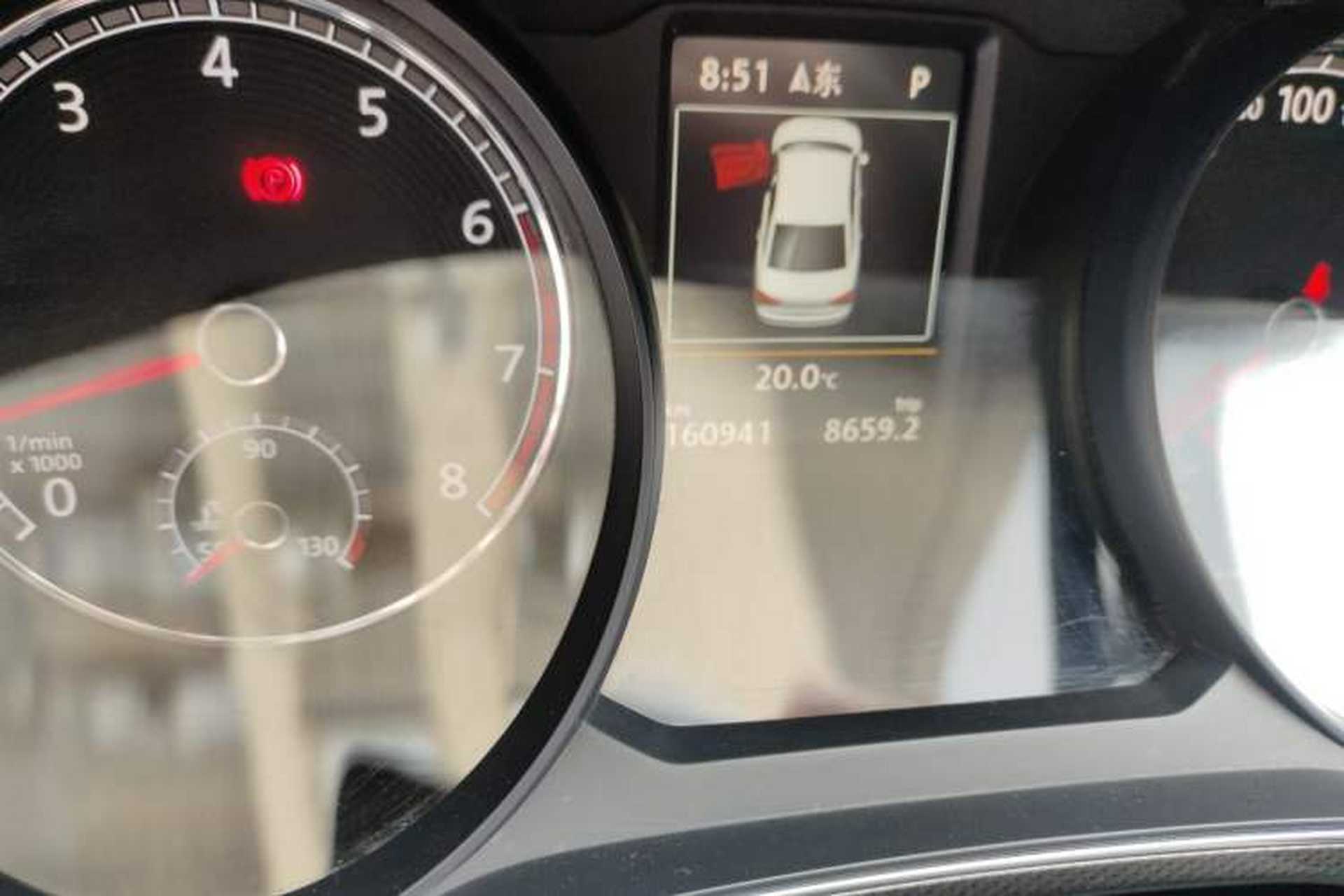 Used Volkswagen Passat 2017 330TSI DSG Prestige Edition Odometer Close Up