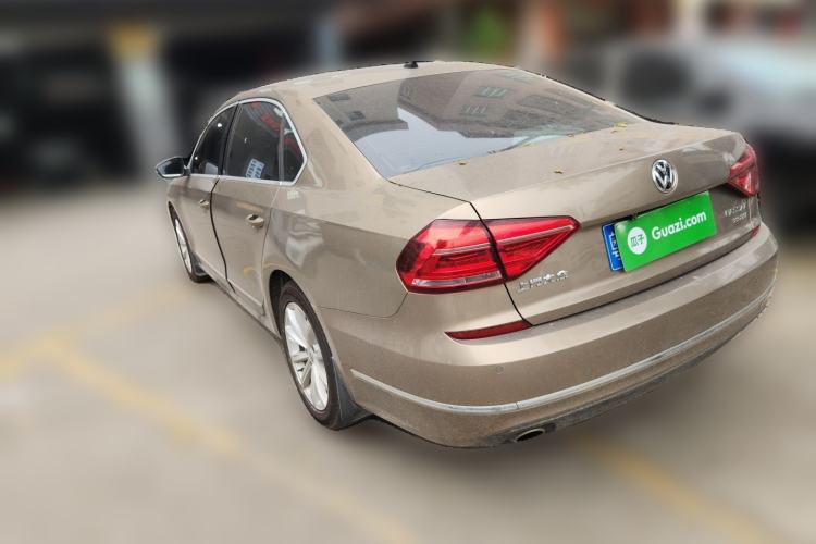 Used Volkswagen Passat 2017 330TSI DSG Luxury Edition Rear Left 45 Deg