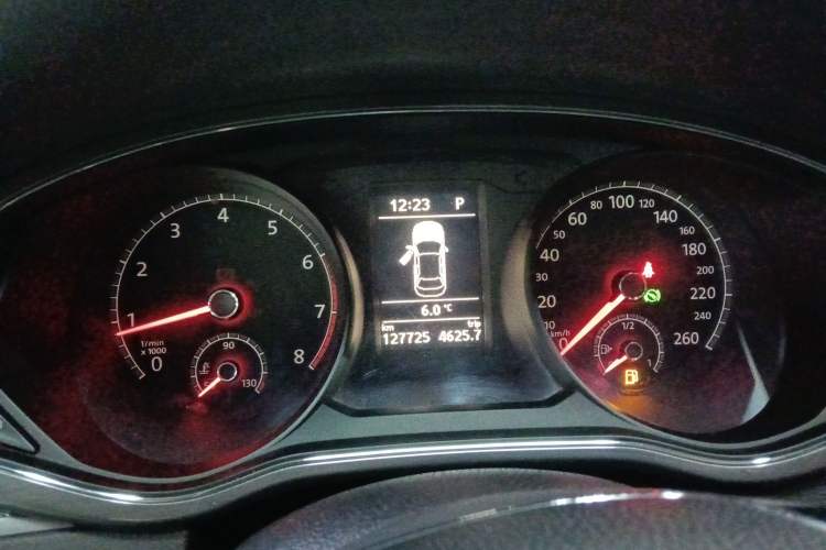 Used Volkswagen Passat 2017 330TSI DSG Luxury Edition Instrument Cluster