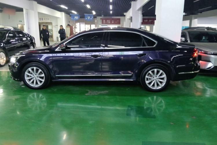 Used Volkswagen Passat 2017 330TSI DSG Luxury Edition Left Side