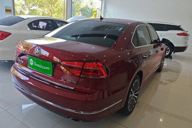 Used Volkswagen Passat 2017 330TSI DSG Prestige Edition Exterior 5