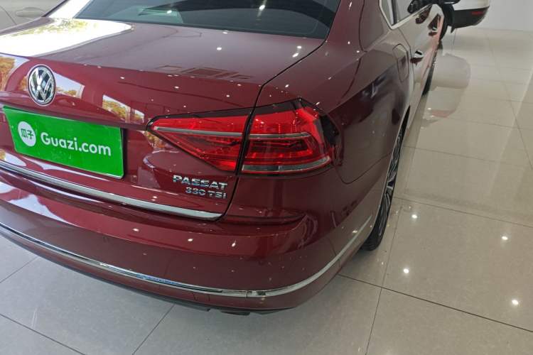 Used Volkswagen Passat 2017 330TSI DSG Prestige Edition Exterior 6