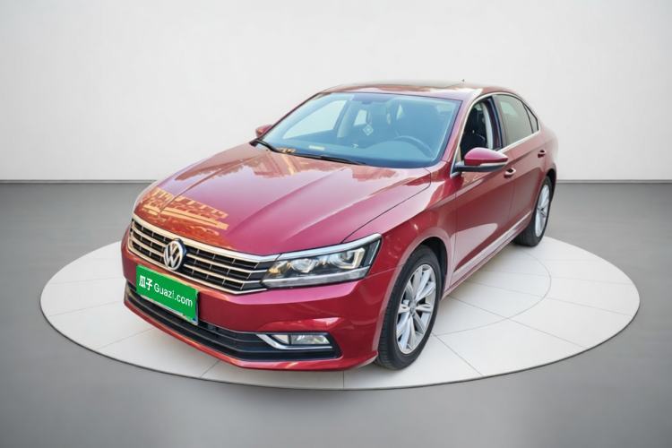 Używany Volkswagen Passat 2017 330TSI DSG Luxury Edition Guazi used car, China used car export, Used car for sale, Used cars, Cheapest cars for sale